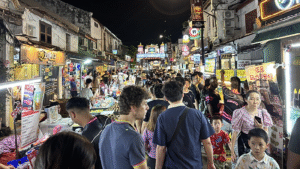 China-Malaysia visa-free travel now officially in effect
